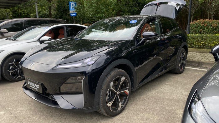 Berapa Harga Mobil Listrik Changan di Indonesia? - Update 1