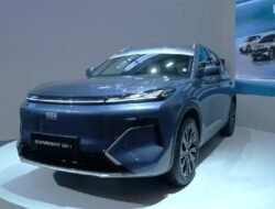 “Geely Starray EM-i Resmi Diumumkan, Harga Menarik di Bawah Rp 500 Juta”