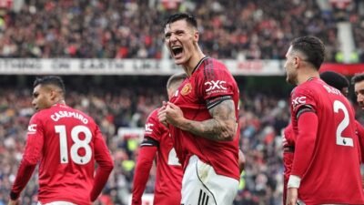 “Terlalu Dini Sebut MU Sudah Kembali Jadi ‘King’: Mungkinkah Ini Hanya Ikon yang Hilang?”