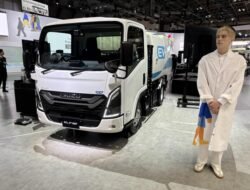 Kenalin Ini Isuzu ELF Listrik yang Cocok Buat Jadi Truk Sampah! Solusi Transportasi Ramah Lingkungan yang Berdampak Besar