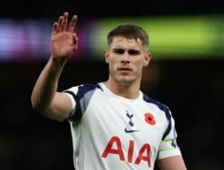 Skandal Maaf Spurs: Dua Pemain Cuekin Manajer Usai Disikat Chelsea