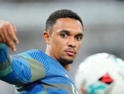 **Trent Alexander-Arnold: Dari Cedera hingga Reuni dengan Liverpool**