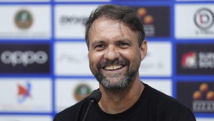 Pelatih Persija: U-17 Siap Tantang Brasil di Laga Berat