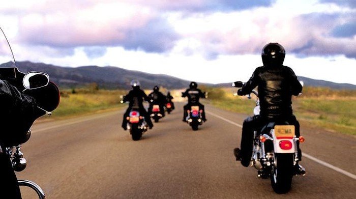 Atribut Polisi Palsu di Moge: Viral, Beli Online, dan Dampaknya