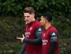 “Gyokeres Siap Menerobos Jala, Jesus: ‘Tenang, Banyak Gol Akan Datang!'”