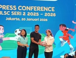 “Mengapa Jacksen F. Tiago Menjadi Harapan Baru Sepakbola Putri?”