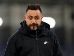 **De Zerbi Fokus Penuh di Marseille, Mundur dari Rumor Latih MU**