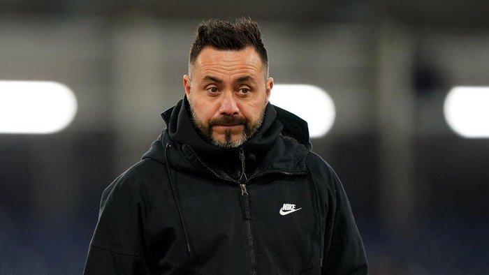 **De Zerbi Fokus Penuh di Marseille, Mundur dari Rumor Latih MU**