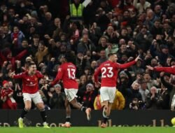 Dear Setan Merah, Bisa Akhiri ‘Kutukan’ di Emirates? Pertandingan MU vs Arsenal Minggu Ini