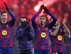 **Hansi Flick: Bola-bola Mati Menjadi Ancaman bagi Barcelona**