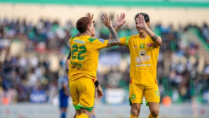 Hasil Super League: Persebaya Surabaya Terkam PSIM Yogyakarta 3-0 - Update 3