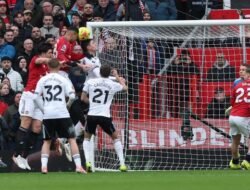 “Gol Kritis Casemiro, MU Terus Puncak di Hadapan Fulham”