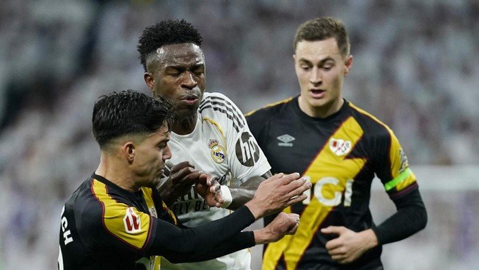 Real Madrid Vs Vallecano: Los Blancos Menang 2-1, Namun Kekhawatiran atas Kebalikan Kebijakan Transfer Terus Menggantung