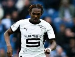 “Liverpool Siap Menebus 1,3 Triliun untuk Jacquet: Apakah Nilainya Sebanding?”