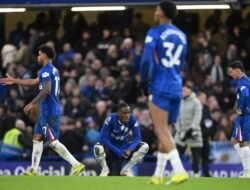 Chelsea Lagi Memble, Kini saatnya Arsenal dan Aston Villa Beraksi