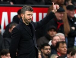 MU, Apakah Ini Waktunya untuk Membidik Krusialnya Posisi Juara Premier League? Pendapat Carrick yang Realistis!