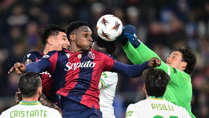 Liga Europa: Bologna dan Roma Bersaing Sengit, Skor 1-1!
