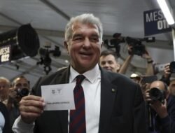 “Laporta Menegaskan Ketertarikan pada Messi, Apakah Ini Awal dari Perubahan Besar di Barcelona?”