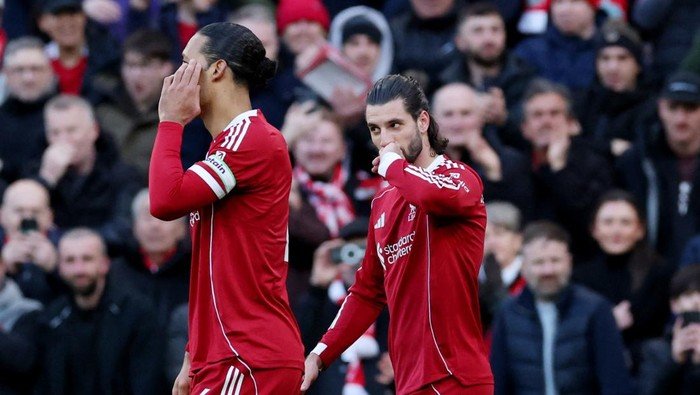 Slot Bantah Klaim Liverpool Main Sendiri-sendiri: Benarkah Tim Ini Aneh?