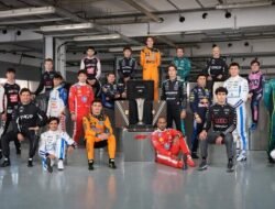 **Ini Pebalap Tertinggi dan Terpendek di F1 2026: Postur Ideal untuk Performa Optimal**