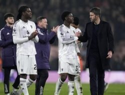 MU Gagal Kudeta, Carrick: “Hasil yang Mengecewakan!”